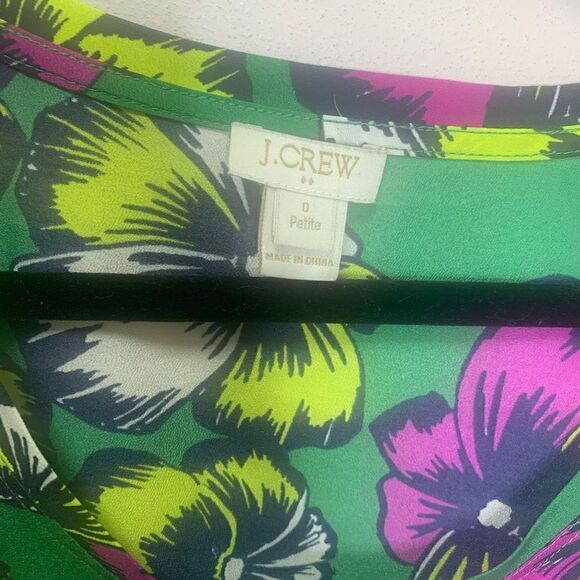 J Crew petite size 0 green floral blouse top (i1) - Picture 3 of 16